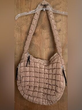 NWOT Quilted Slouchy Puffer Square Hobo Tote Bag Carryall Bag Tote